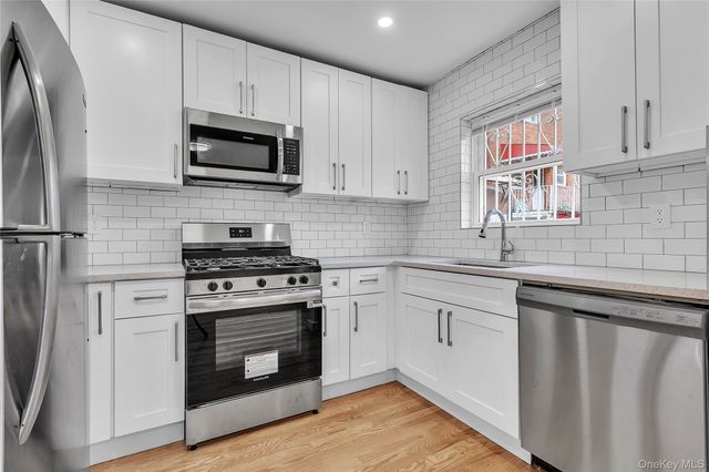 2709 Tenbroeck Avenue, Bronx, NY 10469