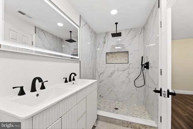 217 MILLER AVE, Waterford Works, NJ 08089