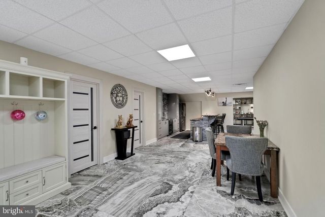 3370 PAPER MILL RD, Huntingdon Valley, PA 19006