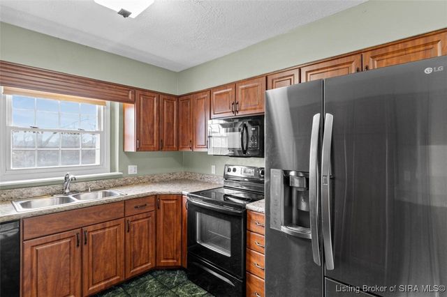 113 Farrington Drive, New Albany, IN 47150