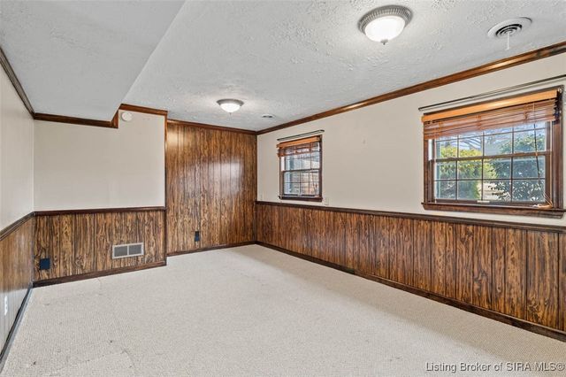 113 Farrington Drive, New Albany, IN 47150