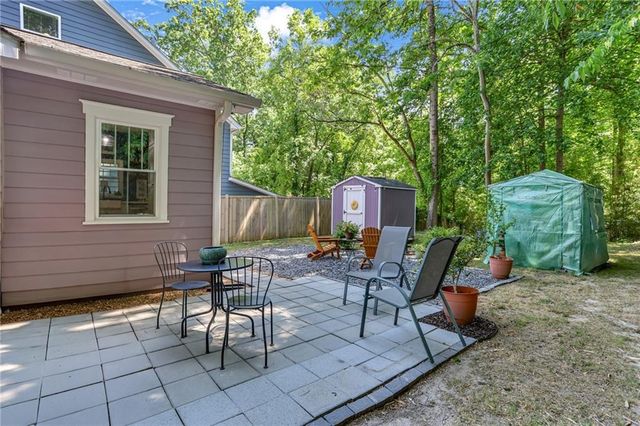 2428 Brantley Street NW, Atlanta, GA 30318