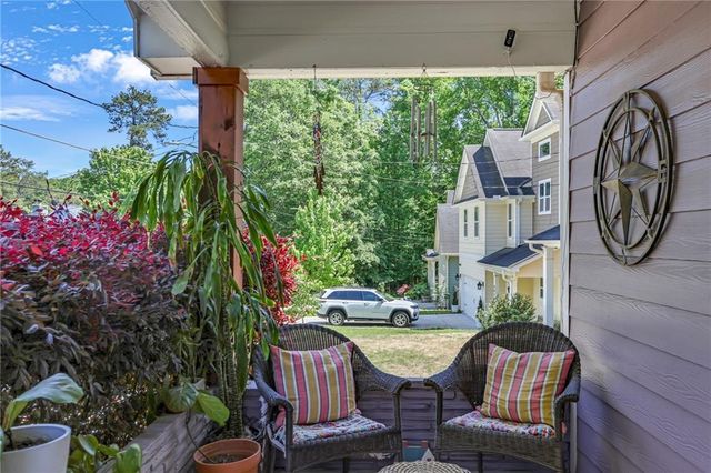 2428 Brantley Street NW, Atlanta, GA 30318