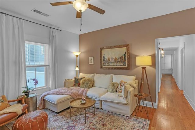 2428 Brantley Street NW, Atlanta, GA 30318
