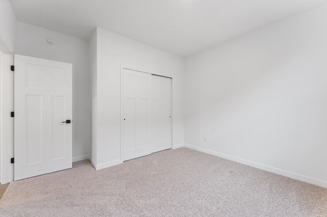 7587 Swan Street, Lino Lakes, MN 55038