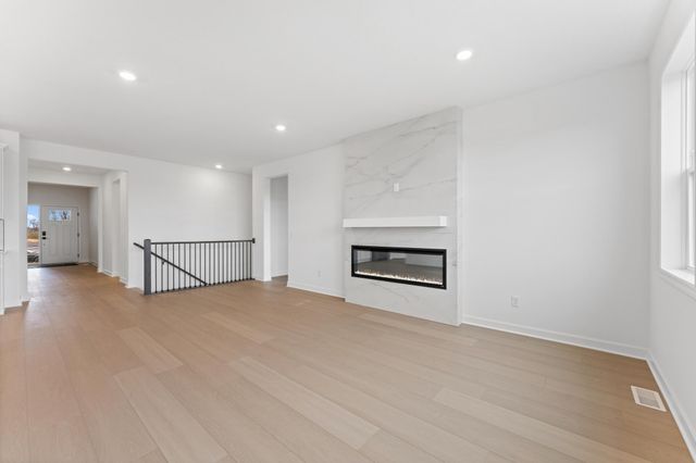 7587 Swan Street, Lino Lakes, MN 55038