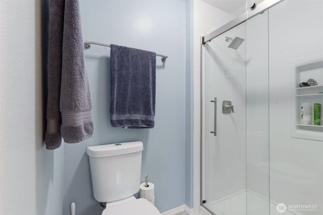 19005 63rd Street E, Lake Tapps, WA 98391