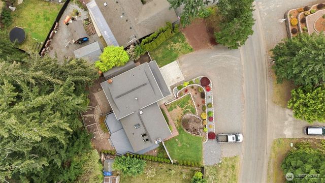 19005 63rd Street E, Lake Tapps, WA 98391