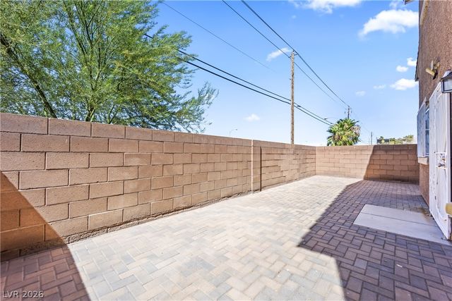 3740 Spiritual Way, Las Vegas, NV 89115