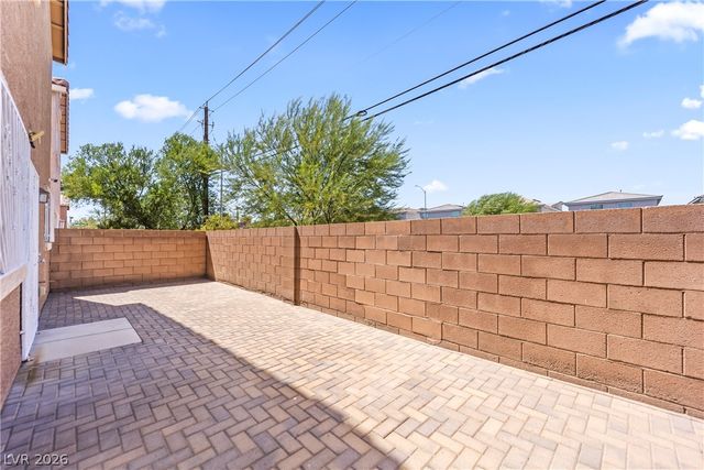 3740 Spiritual Way, Las Vegas, NV 89115