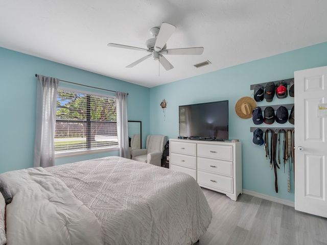 1415 34th Avenue, Vero Beach, FL 32960