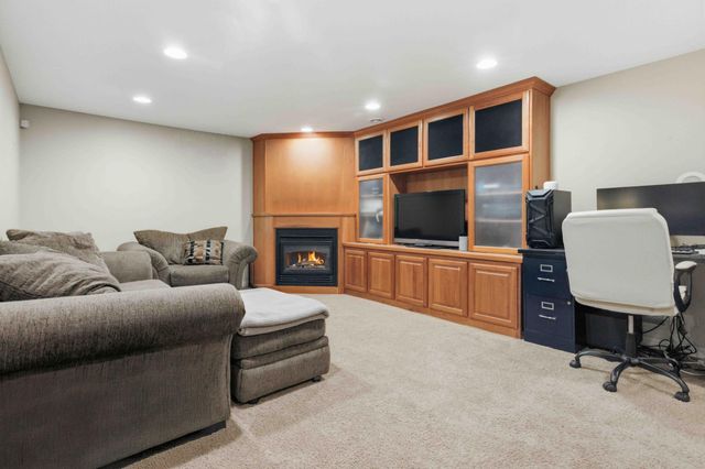 4733 Oak Street, Baxter, MN 56425