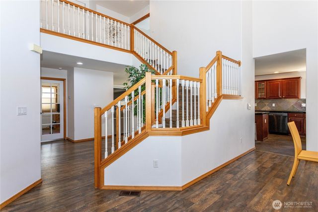 18103 SE 247th Street, Covington, WA 98042