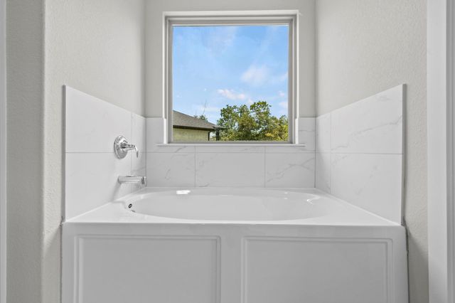 2782 Portugal Laurel Drive, Alvin, TX 77511