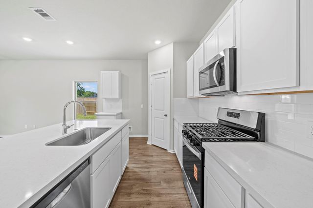 2782 Portugal Laurel Drive, Alvin, TX 77511