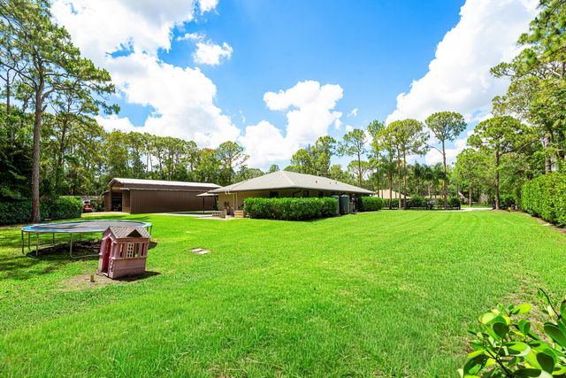 13530 N 59th Ct Court N, The Acreage, FL 33411