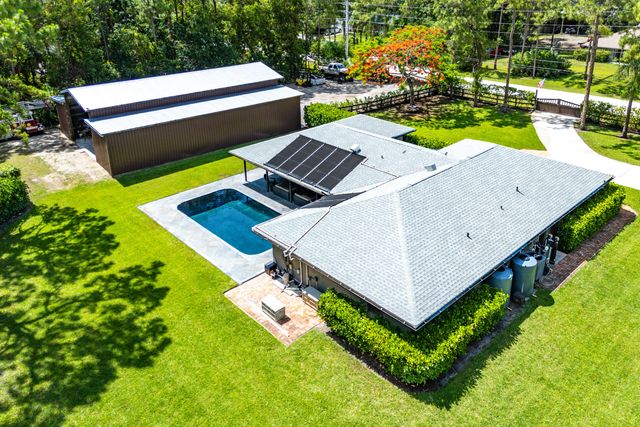 13530 N 59th Ct Court N, The Acreage, FL 33411