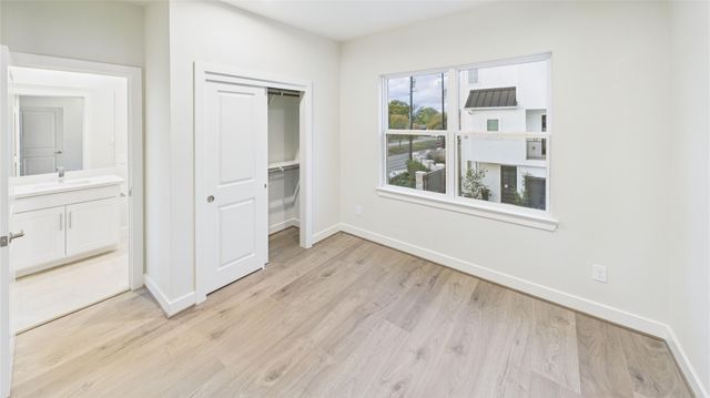 3925 Willowbend Point, Houston, TX 77025