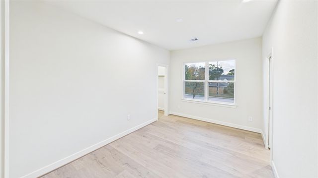 3925 Willowbend Point, Houston, TX 77025