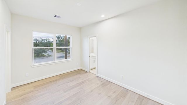 3925 Willowbend Point, Houston, TX 77025