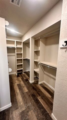 4719 NW Cheryl Blvd, Lawton, OK 73505