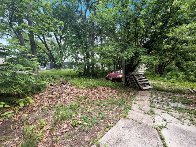 1357 23rd Street, Des Moines, IA 50311