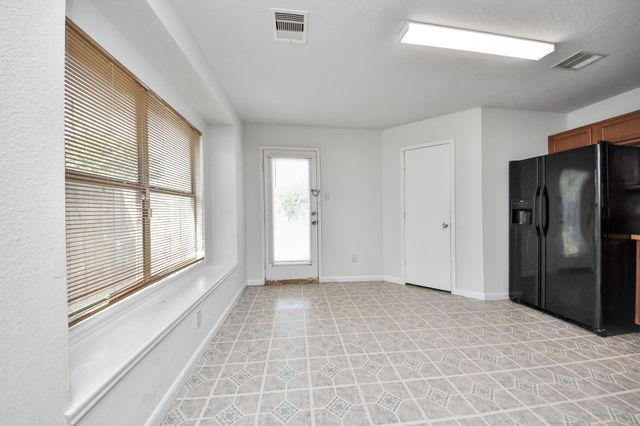 7919 Cypress Edge Drive, Cypress, TX 77433