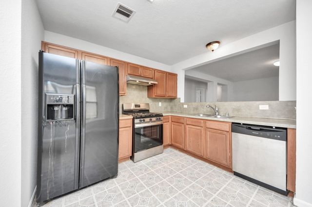 7919 Cypress Edge Drive, Cypress, TX 77433