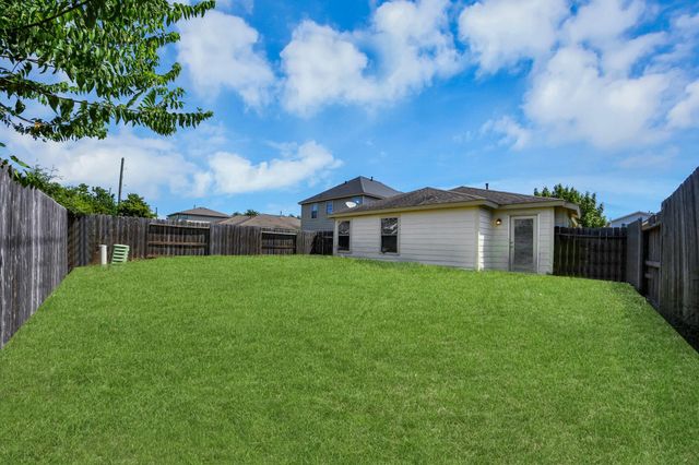 7919 Cypress Edge Drive, Cypress, TX 77433