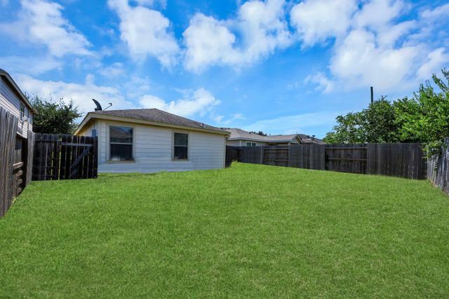 7919 Cypress Edge Drive, Cypress, TX 77433