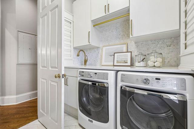 384 Lake Valley Dr, Franklin, TN 37069