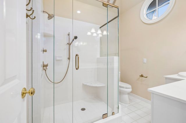 384 Lake Valley Dr, Franklin, TN 37069