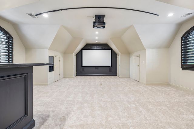 384 Lake Valley Dr, Franklin, TN 37069