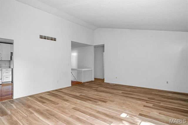 16306 Westglen Farms Court, Ballwin, MO 63011