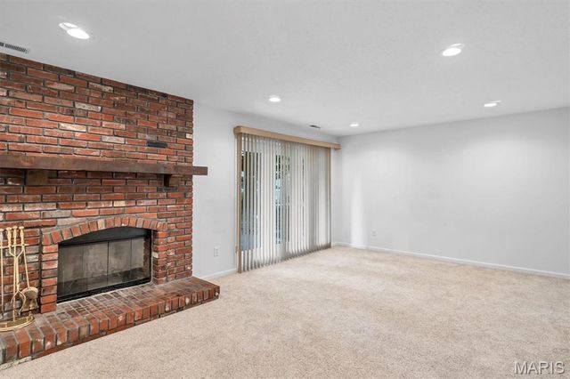 16306 Westglen Farms Court, Ballwin, MO 63011