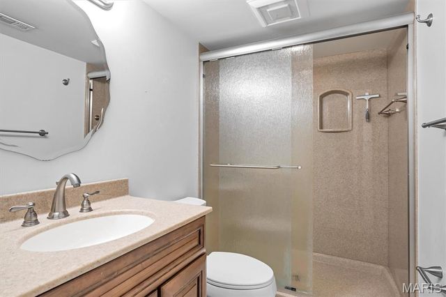 16306 Westglen Farms Court, Ballwin, MO 63011
