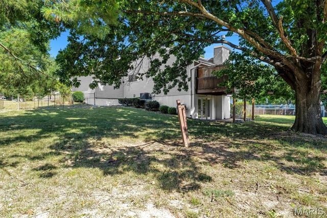 16306 Westglen Farms Court, Ballwin, MO 63011