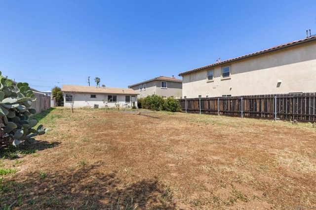 535 12th St, Imperial Beach, CA 91932