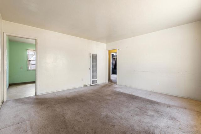 535 12th St, Imperial Beach, CA 91932