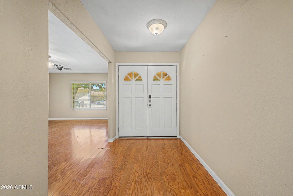 11243 N 58TH Drive, Glendale, AZ 85304 — photo 4