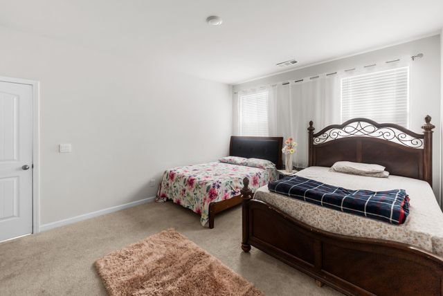 5636 Hickory Woods Dr, Antioch, TN 37013
