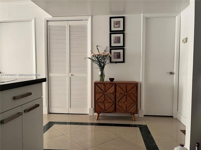 1865 Brickell Ave A406, Miami, FL 33129