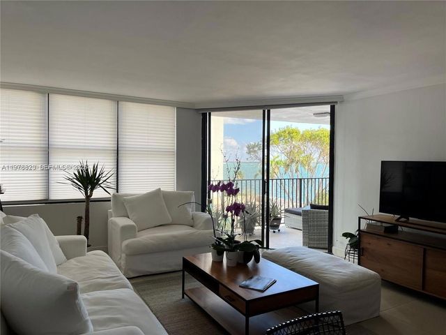 1865 Brickell Ave A406, Miami, FL 33129