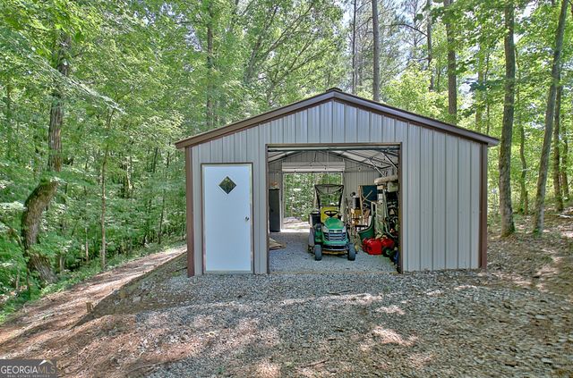 460 Morgan Mill Road, Brooks, GA 30205