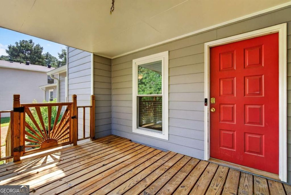5147 Dekalb Way, Stone Mountain, GA 30087 — photo 2