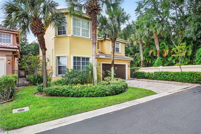 10247 Isle Wynd Court, Boynton Beach, FL 33437