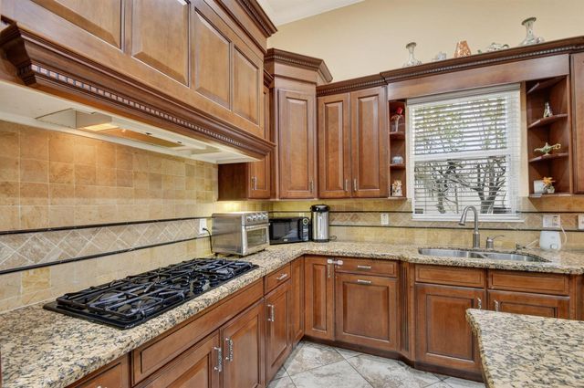 10247 Isle Wynd Court, Boynton Beach, FL 33437