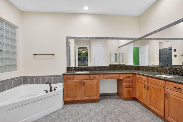 10247 Isle Wynd Court, Boynton Beach, FL 33437