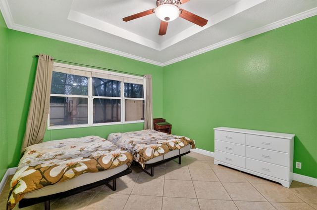 10247 Isle Wynd Court, Boynton Beach, FL 33437