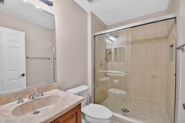 10247 Isle Wynd Court, Boynton Beach, FL 33437